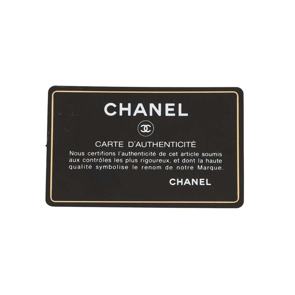 CHANEL Gray Lambskin Leather Wallet - Picture 16 of 16